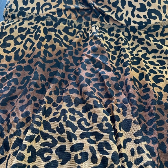 2/$30 💥 Merona tankini leopard print swimming top Sz XS - Picture 5 of 8